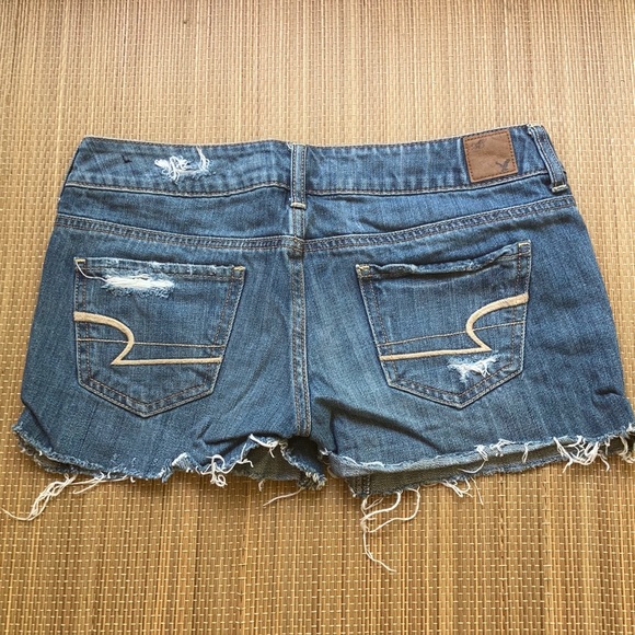 American Eagle Shorts 2 - Picture 2 of 2